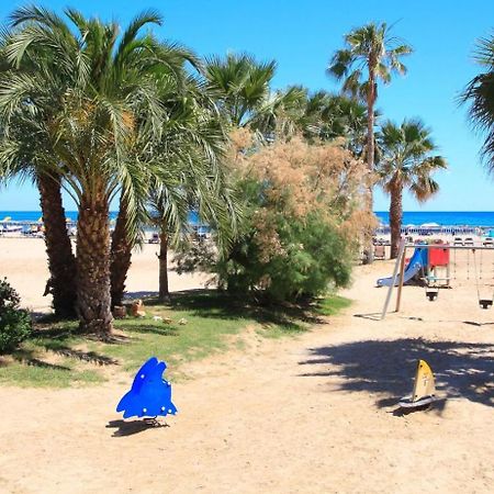 Beach Apartment Regueral Cambrils Exterior foto